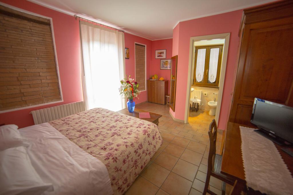 Camere Il Cantico Ассізі Екстер'єр фото